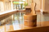 【ONLINEJP】検索トレンドから見る！老舗銭湯・温泉施設が「冬前の安心」を手に入れるための最重要水道資材メンテナンス戦略