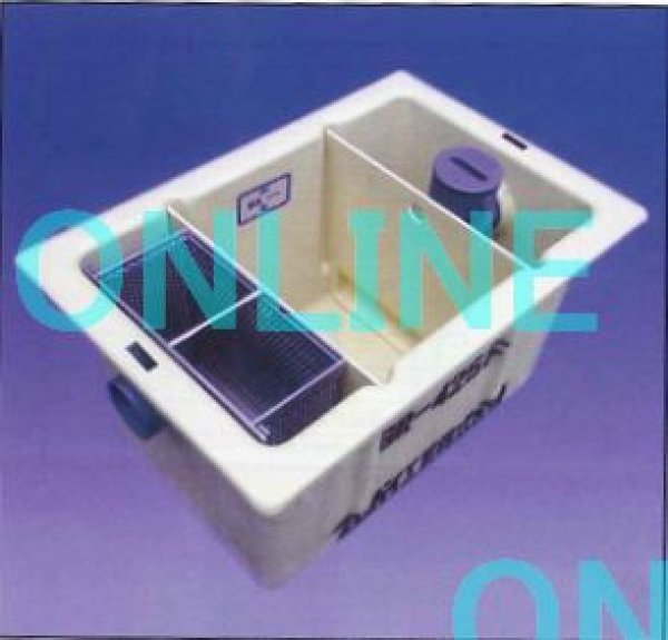 画像3: 【PR-L530H】蓋付　グリーストラップ・阻集器　FRP製　パイプ流入床置型　　30L　【プレパイ工業株式会社】旧GR-530F (3)