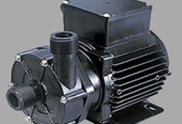 画像1: PMD-641B2F　三相電機　マグネットポンプ　ケミカル・海水用　フランジ接続口径26A　65/100W　単相100V (1)